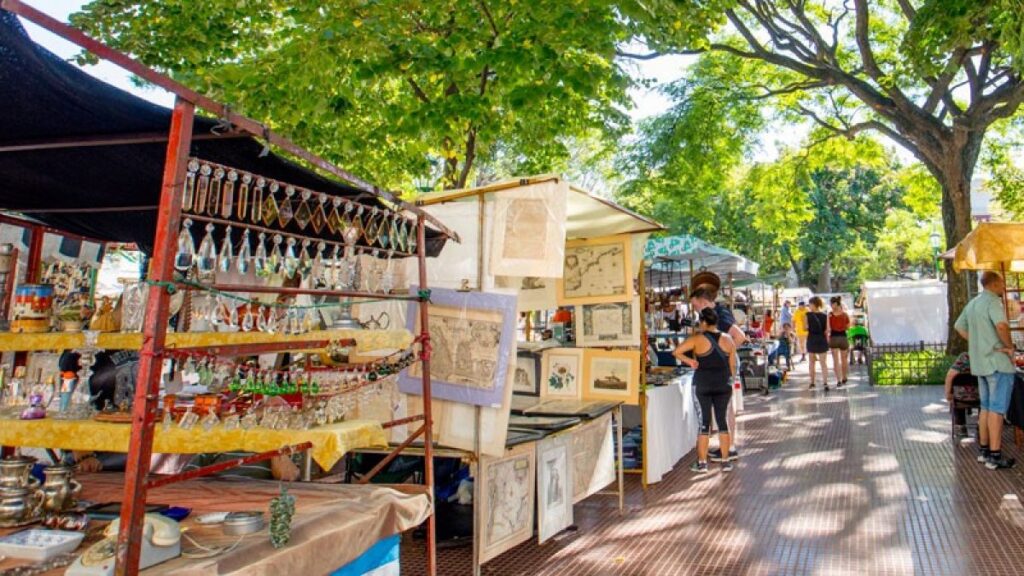 feria de san telmo Feria de Calle Defensa
