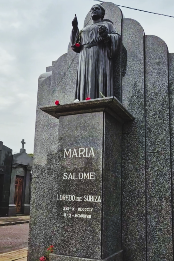 La Madre María_Chacarita